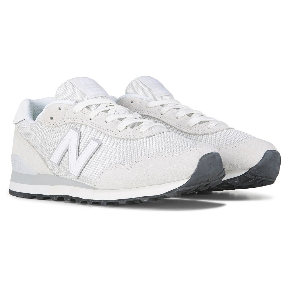 Move forward with throwback style in the Women's New Balance 515 Retro Sneaker.